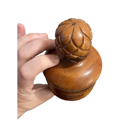 Vintage MCM Hand Turned Carved Wood Jar w/Lid Candy Trinket Container - Picture 11 of 12